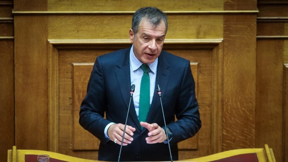 Θεοδωράκης προς Δανέλλη: «Αυτό που κάνατε ήταν χειρότερο από έγκλημα»